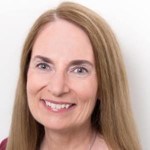 Meet your Posher, Leanne